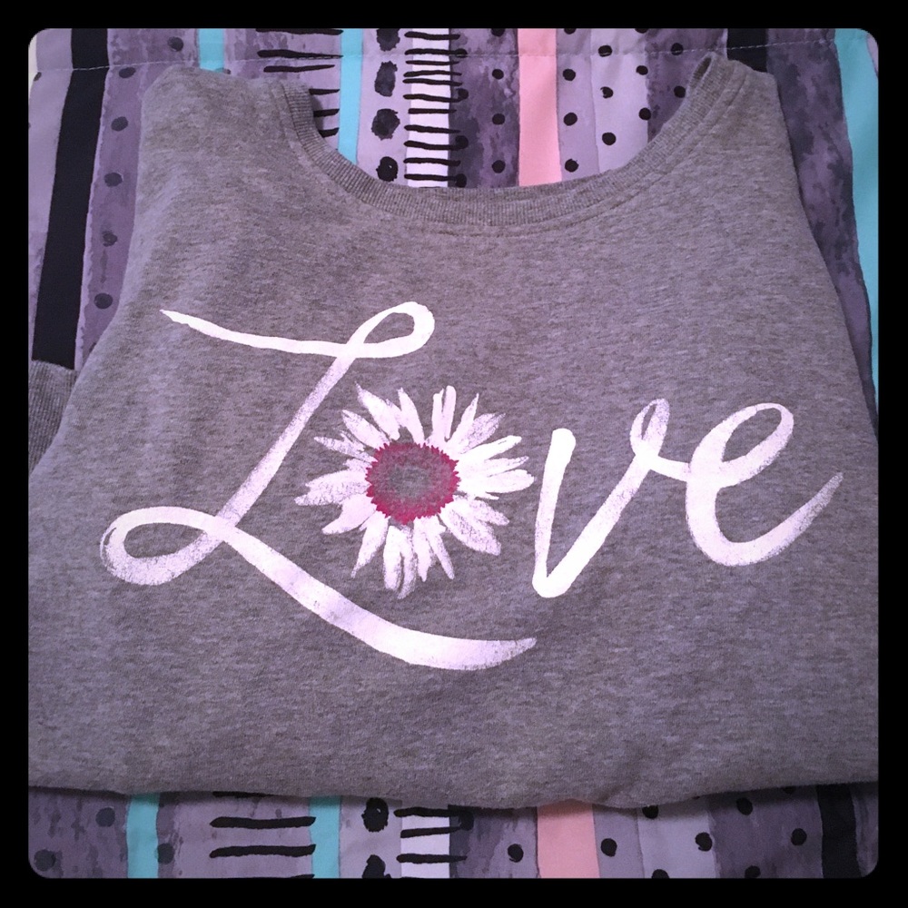 great sweatshirt with LOVE wrote on it